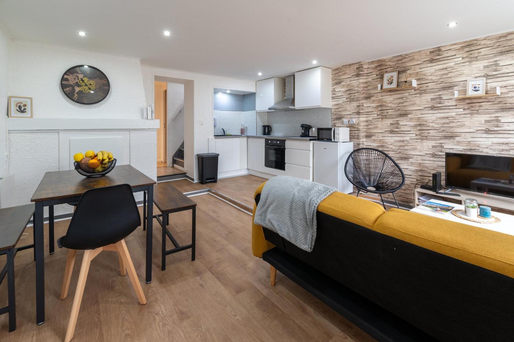 55M2 Cosy Au Calme Avec Terrasse Et Box Individuel Villa Nouzonville Bagian luar foto