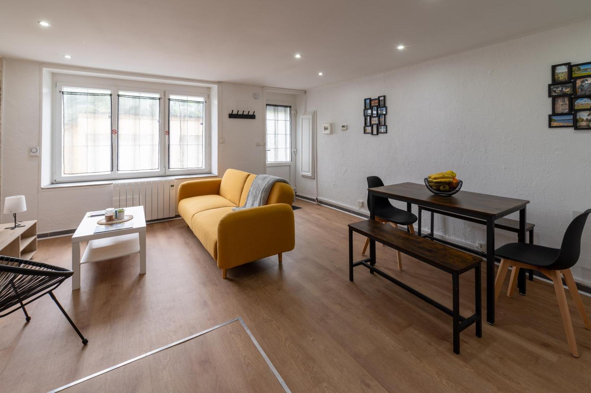 55M2 Cosy Au Calme Avec Terrasse Et Box Individuel Villa Nouzonville Bagian luar foto